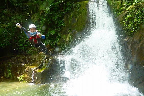 西表島カヌー、トレッキングツアーＡＬＢＵＭ/  グッドアウトドア